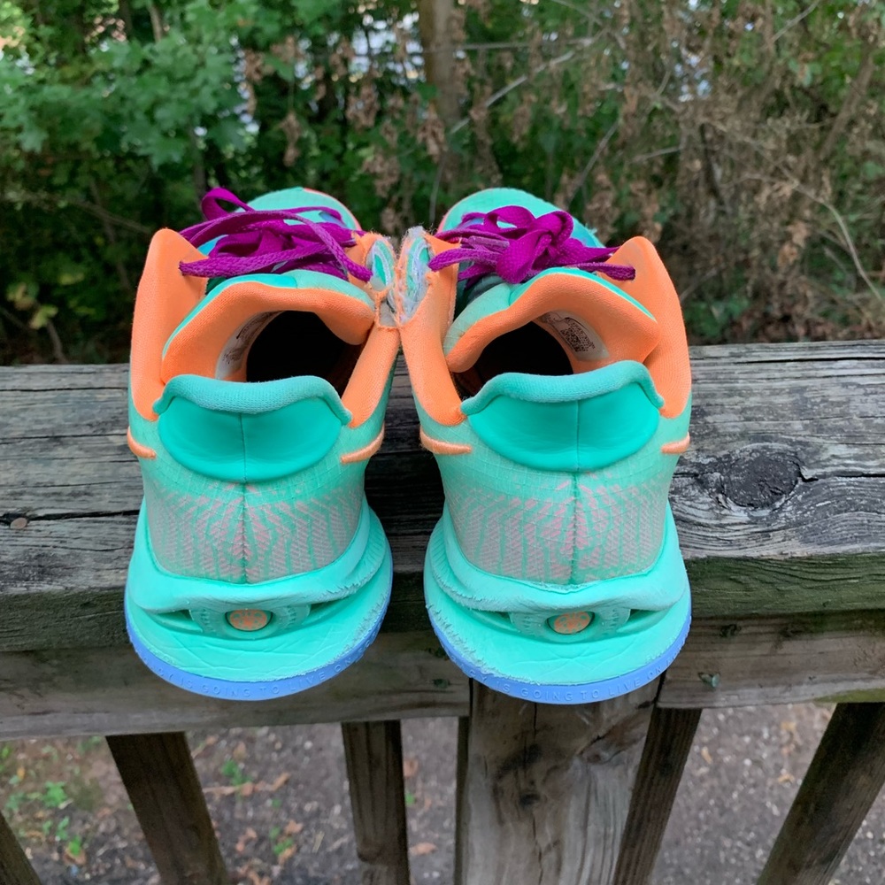 Nike Kyrie Low 4 “Keep Sue Fresh” Sz 8 (mens) - Picture 12 of 14